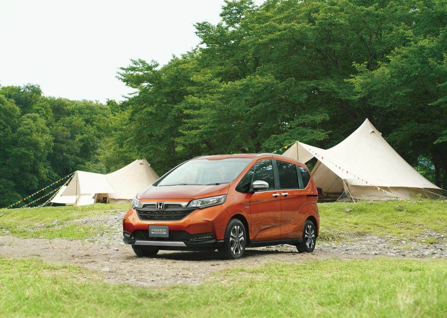  Honda Freed Crosstar Hybrid 2019 года  (фото 7 из 7)
